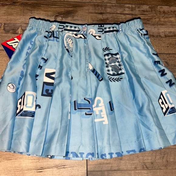 Tail Dresses & Skirts - Tail Tennis Skirt Size 6 NWT